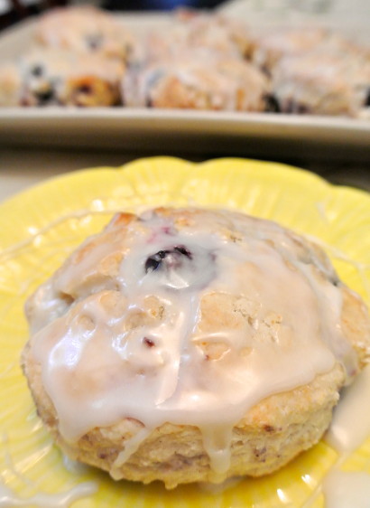 Blueberry-Biscuits-with-Lemon-Glaze