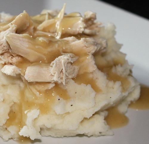 Fat Free Eats: Crockpot Chicken And Gravy Over Mashed Potatoes